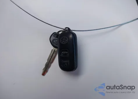 2004 Toyota Rav4 z USA, uszkodzony, nr VIN JTEHD20V846020087